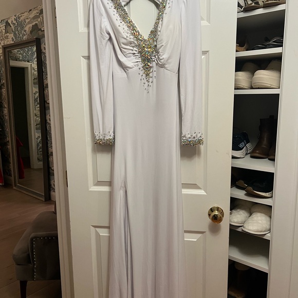 Glamorous White gown with Crystal Accents - Picture 2 of 8